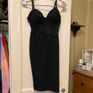 Windsor Dress size medium